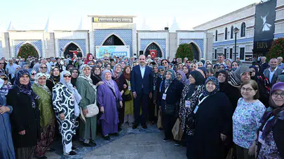 Konya'da ücretsiz kültür turları sürüyor! Başkan Altay emeklilerle buluştu