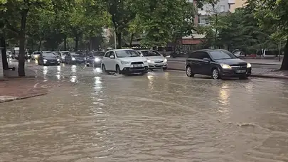Konyalılar dikkat! Yağmur nedeniyle trafiğe açılan ve kapatılan cadde ve alt geçitler açıklandı