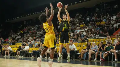 Konya BBSK, güçlü rakibine direnemedi