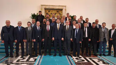 Muhtarlar, TBMM’de Konyalı Cumhurbaşkanı Danışmanı ile görüştü