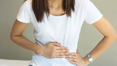 Reflüyü hafife almayın: Tedavi edilmezse yemek borusuna zarar veriyor