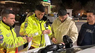 Aksaray’da trafiği tehlikeye sokan sürücüye ağır ceza!