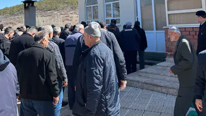 Konya'da yangında hayatını kaybeden kadın son yolculuğuna uğurlandı