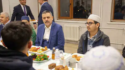 Orada eğitim almış! Bakan Çiftçi'den Konya'da 'duygusal' ziyaret