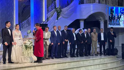 İlk türbanlı belediye başkanının düğününe Konya’da yoğun katılım