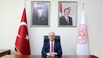 Vali Akın’dan 1 Mayıs mesajı: “Emekçilerimiz ülkemizin temel direğidir”