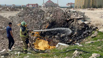 Karaman’da inşaat atıkları alev aldı