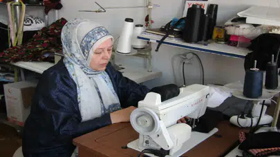 Depremzede kadın Konya'da yaşama sıfırdan başladı