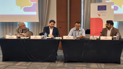 Ankara’da gazetecilerin çalışma koşulları masaya yatırıldı