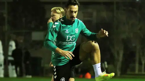 Konyaspor, milli arada ilk antrenmanını yaptı
