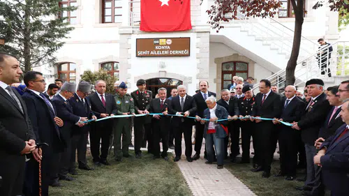 Konya’da şehit ailelerine yeni mekân: Restore edilen bina dualarla açıldı!
