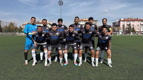 Konya Kara Kartallar gümbür gümbür! Kadınhanı Belediyespor'u farklı yendiler