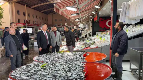 MHP, Konya’da sahaya indi! Çarşı pazar demeden geziyor