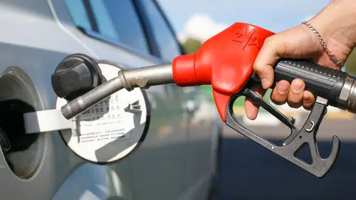 Motorine Gece Yarısı Zam Geliyor! 2 TL'yi Aşan Artış Yolda