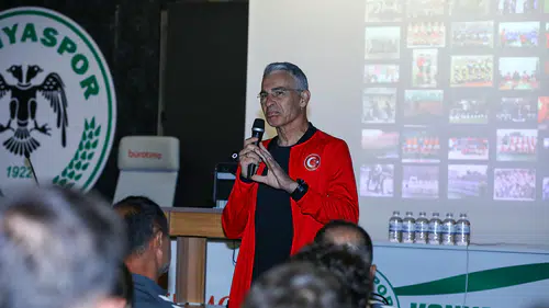 Ünlü kaleci antrenörü Konya’da eğitim verdi