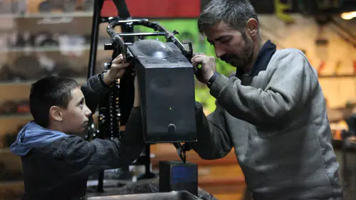 Konya’da klasik motosiklet tutkunlarına müjde: Bu atölyede yeniden hayat buluyorlar!