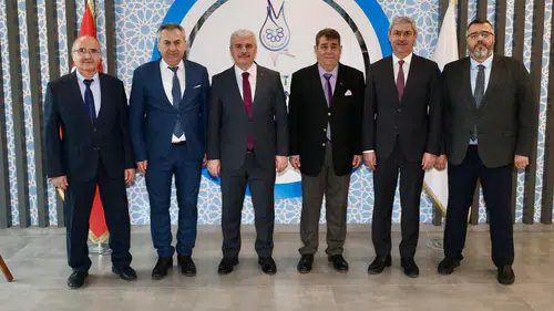 Konya Valisi İbrahim Akın’dan Selçuklu’daki Proje Okulu'na ziyaret