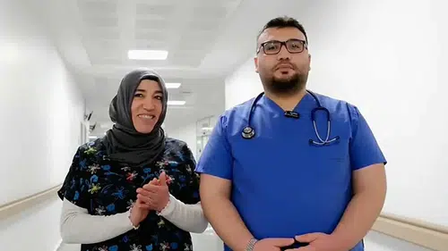 Anne hemşire, oğul doktor: Aynı hastanede gurur veren hikaye