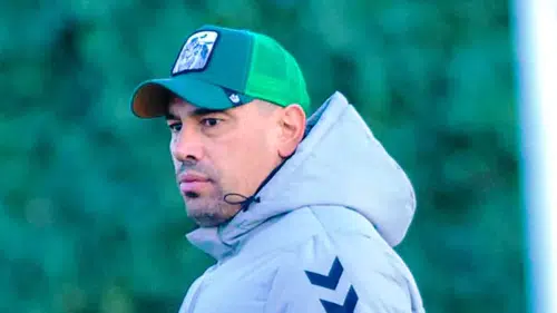 Konyaspor’da Çağdaş Atan’ın taraftarla samimi diyaloğu