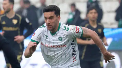 Konyaspor'un deneyimli forveti, gol krallığı yarışında