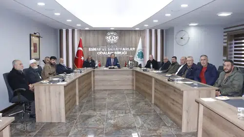 Konyalı minibüs esnafı toplandı!