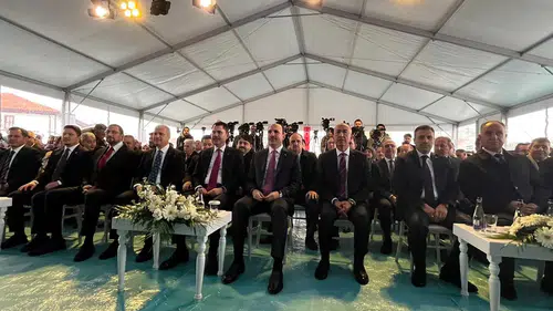 Konya’nın kalbindeki dönüşüm Bakan Kurum’un katılımı ile açıldı