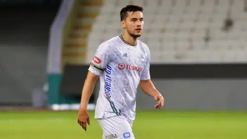Konyaspor ile Trabzonspor arasında Umut Nayir pazarlığı