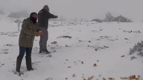 Konya’nın o ilçesinde kar yağışı etkili oldu! Kalınlık 15 santime ulaştı