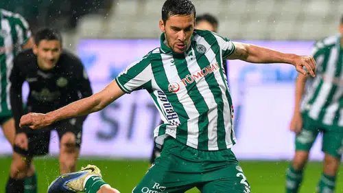 Konyaspor’un golcüsünden net mesaj! Gemiyi yüzdürmeye çalışıyoruz