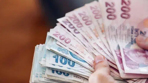 TÜSİAR raporu açıklandı: Gençler asgari ücrette 35 bin TL üstü istiyor!