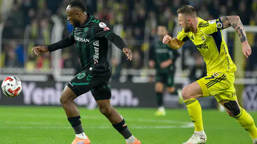 Konyasporlu Muleka, Fenerbahçe maçının kırılma anını açıkladı