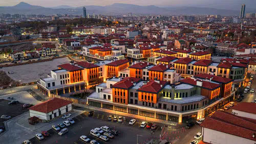 Meram, 2025’te tarihe geçen hamlelerle göz kamaştırdı