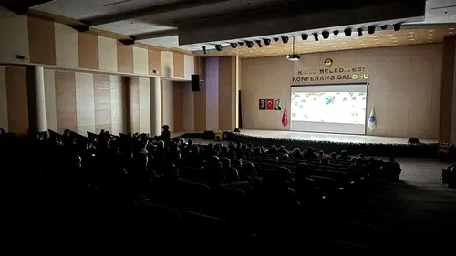 Sinema keyfi yaşadılar! Kulu’da küçük izleyicilere büyük eğlence