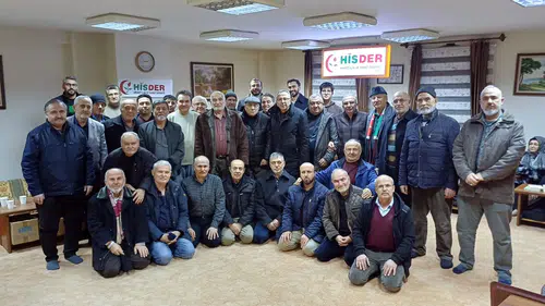 30 yılı aşkın hizmetiyle hafızalarda yer eden Dr. Yıldırım Konya'da anıldı