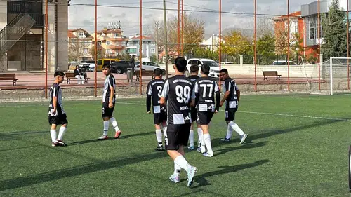 Konya Kara Kartallar tutulmuyor! 8’de 8 yaptılar