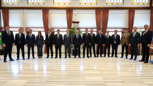 Birçok isim Konya’dan ayrılıyor! Vali Akın o isimlerle görüştü