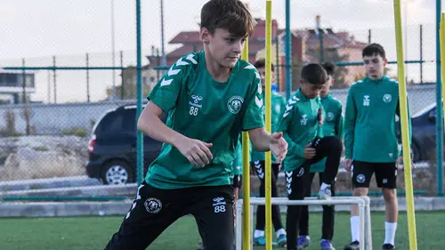 Konyaspor yeni yeteneklerini seçiyor