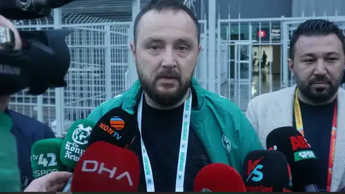 Konyaspor yönetimi, canlı yayında resmi teklifleri açıkladı