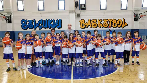 Selçuklu'da 19 bin öğrenci spor eğitimi alacak