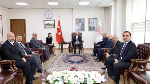 MHP Konya’nın yeni lideri Vali Akın ile görüştü