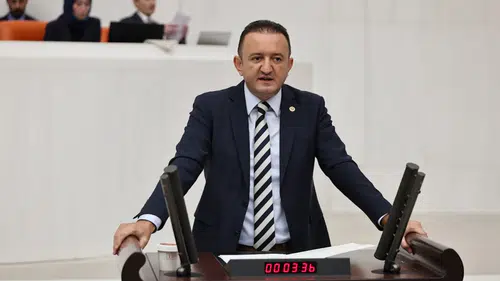 Konya Milletvekili Bektaş'tan eğitimde destek çağrısı! "Af tek başına çözüm değil"