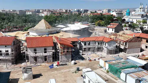 Konya'nın tarihi mirası geleceğe taşınıyor! Mevlana çevresinde tarihi dönüşüm