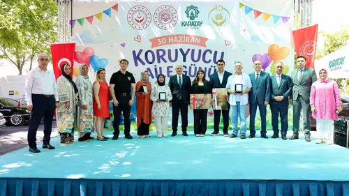 Konya'da yürek ısıtan buluşma! Koruyucu aileler bir araya geldi