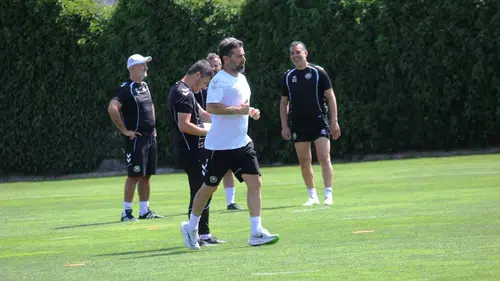 Konyaspor'da İlhan Palut, kadroda düşünmediği iki ismi açıkladı