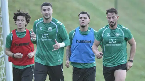 Konyaspor, Slovenya'da ilk antrenmanını yaptı
