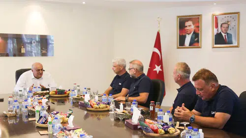 Konya’nın dev markasında yabancı marka ile kritik görüşme!