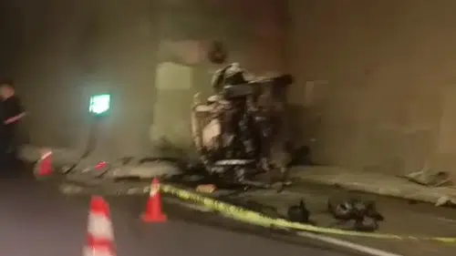 Konya-Antalya yolunda kaza! Tünelde duvara çarpan çift hayatını kaybetti