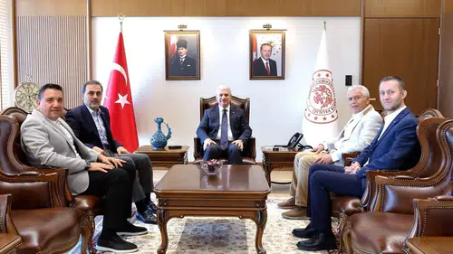 Yeni Valilik binasında ilk buluşma! Konyalı ticaret adamları Vali ile görüştü
