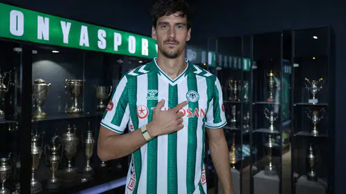 Konyaspor'da 1+1 yıllık sözleşme