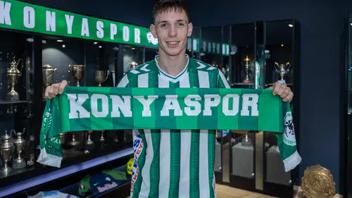 Konyaspor'da Macar futbolcudan 4 yıllık imza!